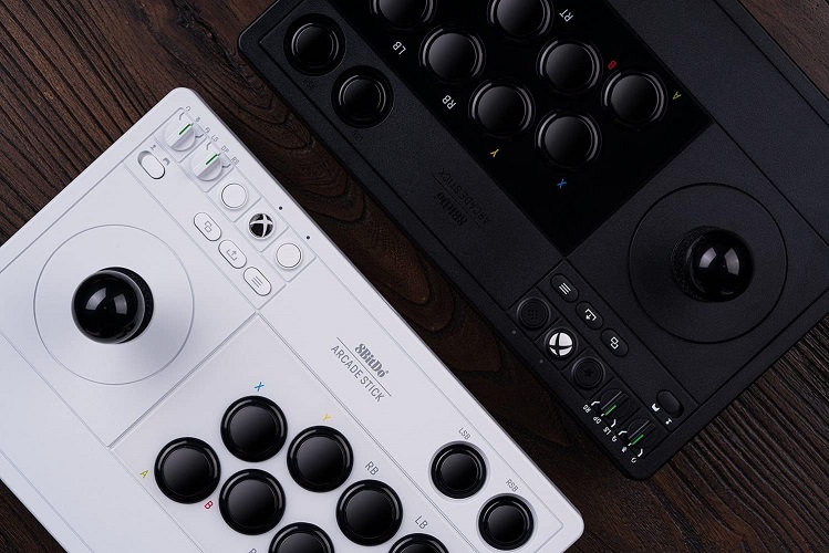 8BITDO Controle Bluetoth e Com Fio Arcade Stick Para Xbox e PC BRANCO
